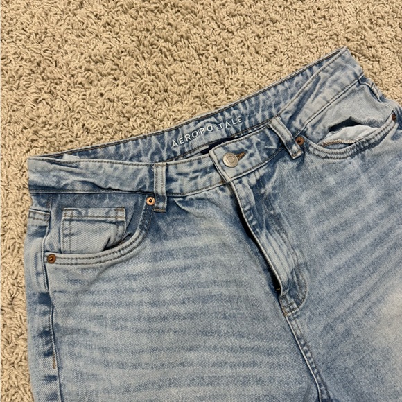 SOLD * AEROPOSTALE Mom Jeans - Picture 3 of 8